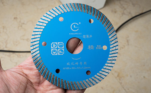 為什么要用超薄金剛石鋸片 有那些好處？